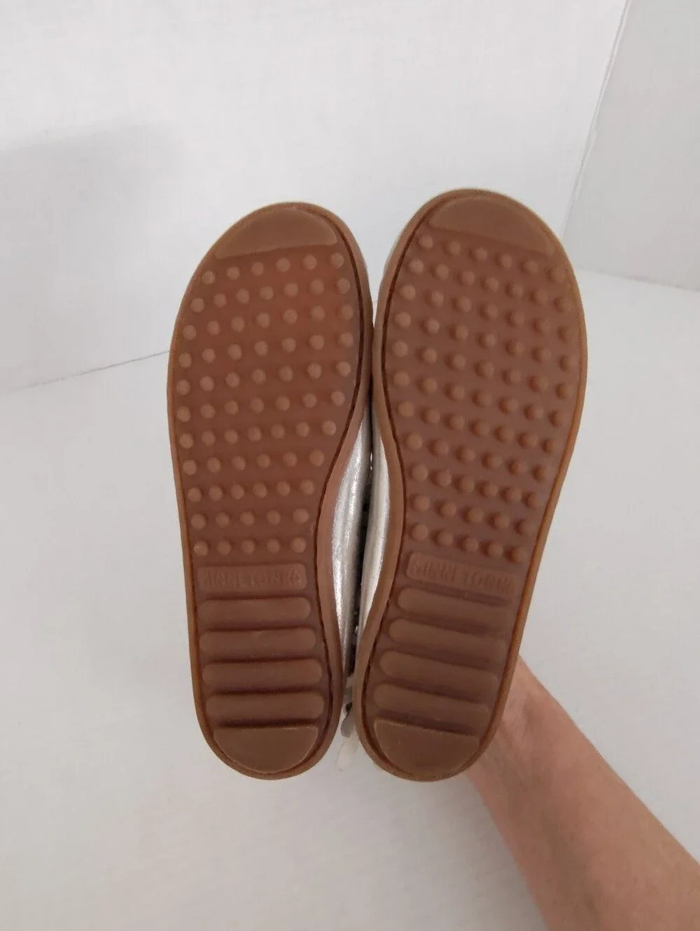 Minnetonka stylish metallic